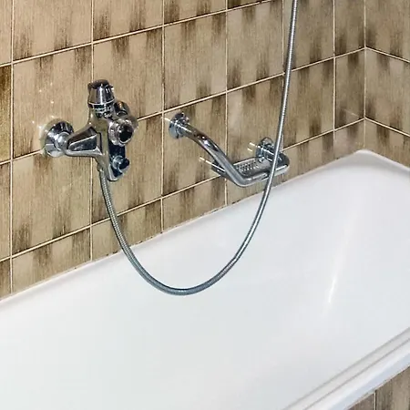 In בית נופש *